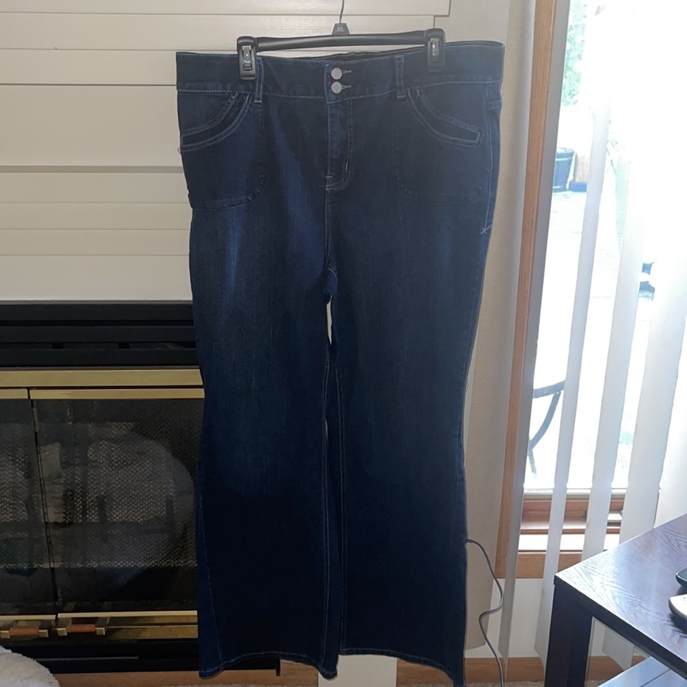 Lane Bryant flare Jeans Size 18